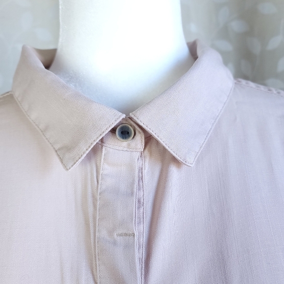 Prana Alda Relaxed Fit Button Down Roll Tab Slub Denim Top Dovetail Beige Large - Picture 4 of 16